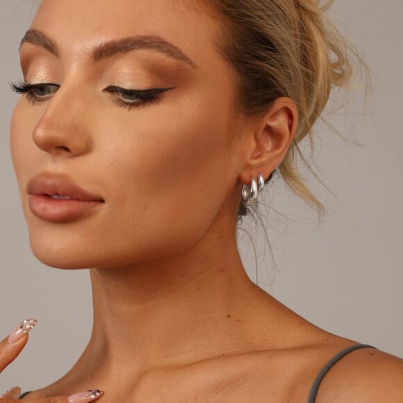 🆕 Women Silver Small Hoop Earrings Trendy Chunky Multiple Piercing Jewelry Gift - Picture 7 of 7